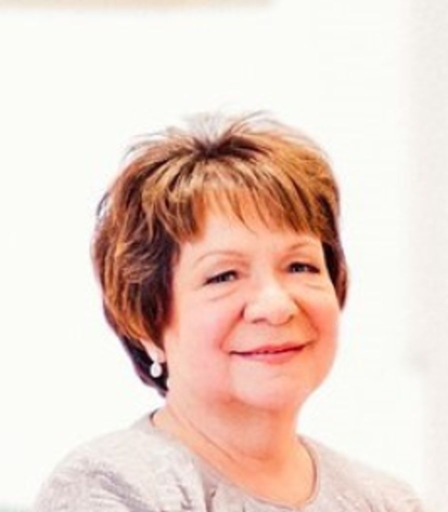 Tomasett Siek-Nelson Profile Photo