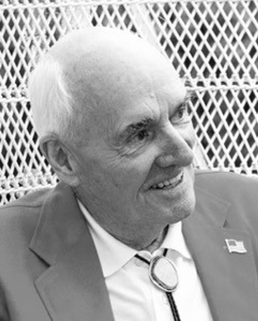 Captain Dick Alexander, Usn (Ret) Profile Photo