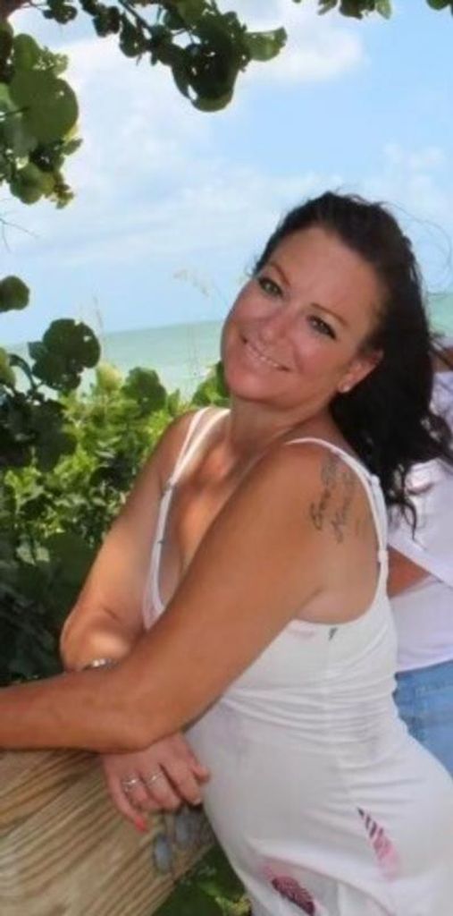 Kelci Rhiannon Jones Profile Photo