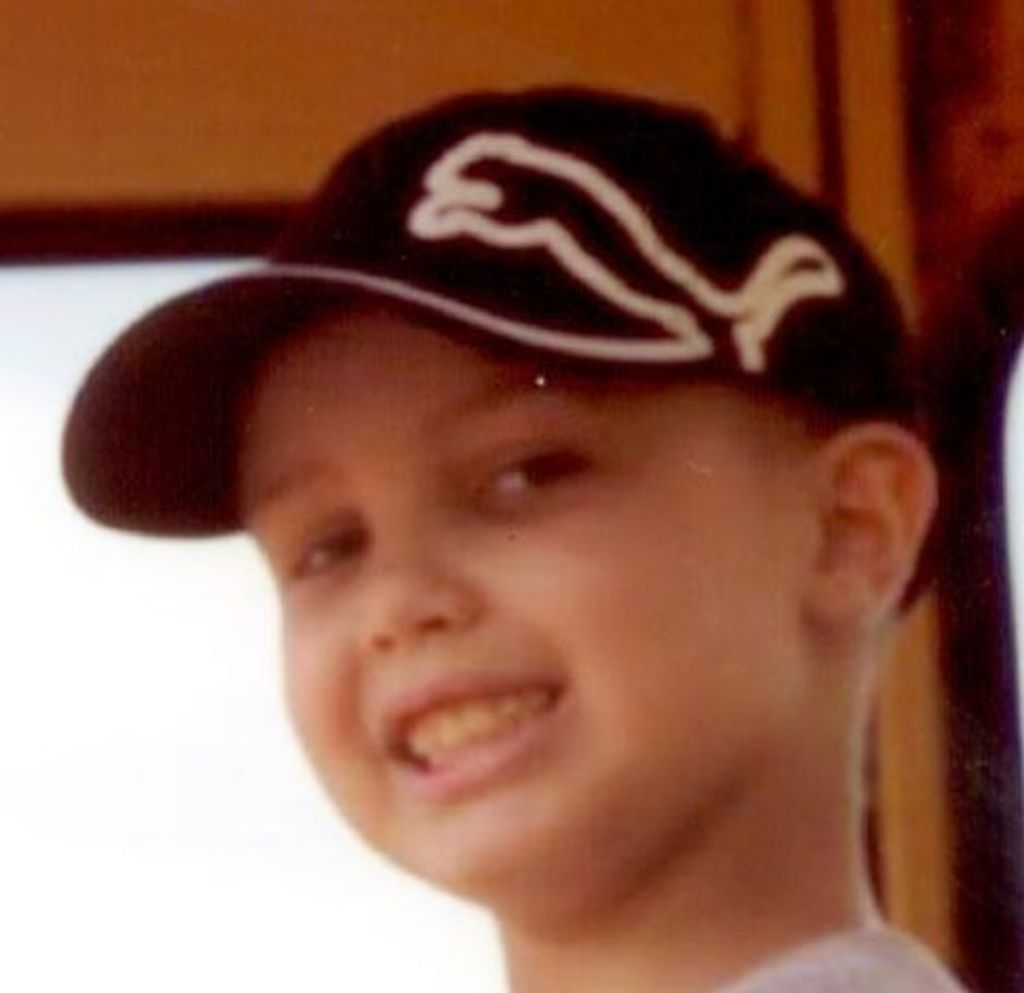 Noah David Long Profile Photo