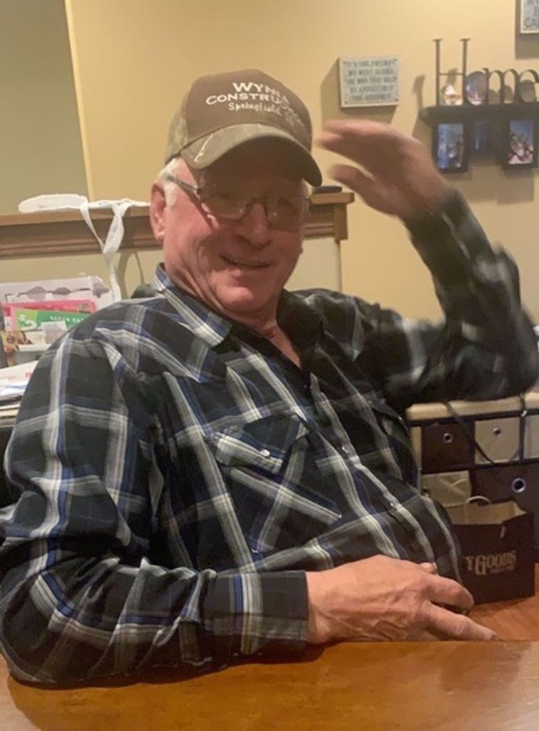 Dennis Jake Wynia Profile Photo