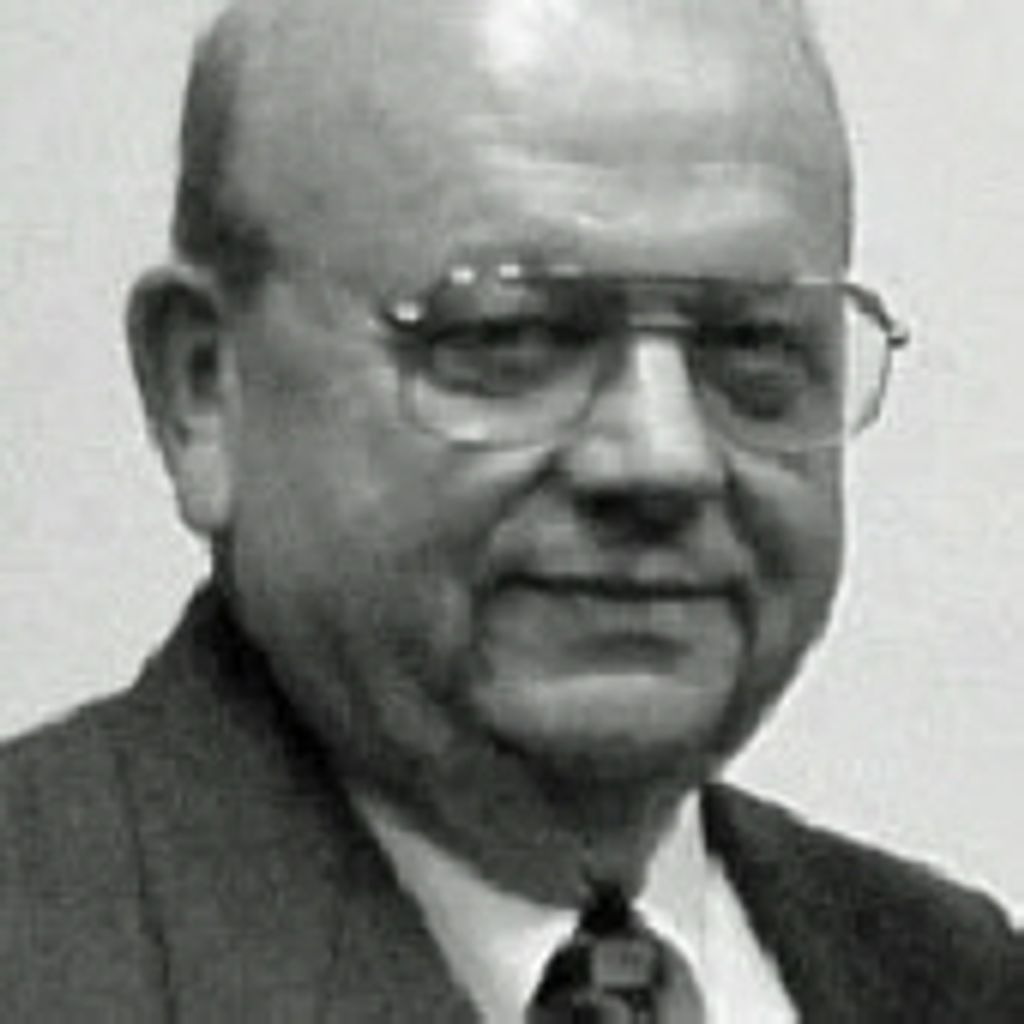 William "Bill" Maynard Profile Photo