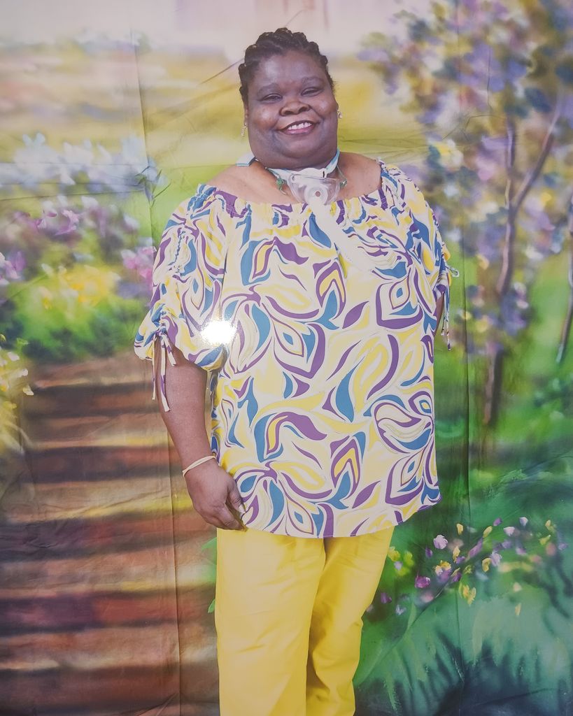 Ms. Yasichia Rivers
