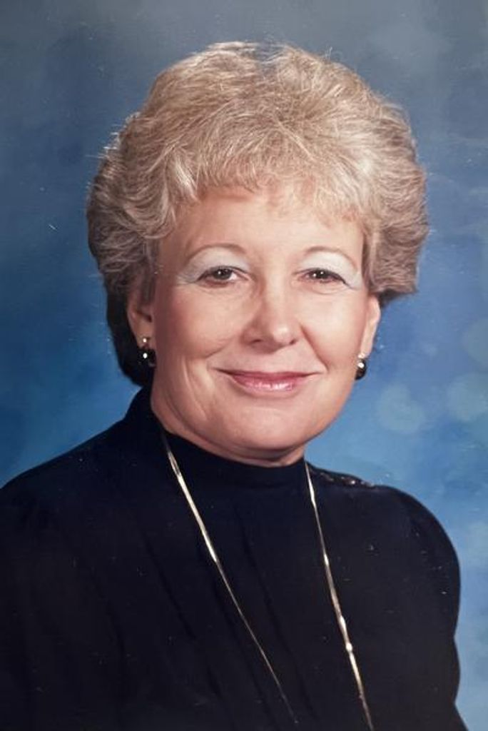 Betty Lou Holzwarth