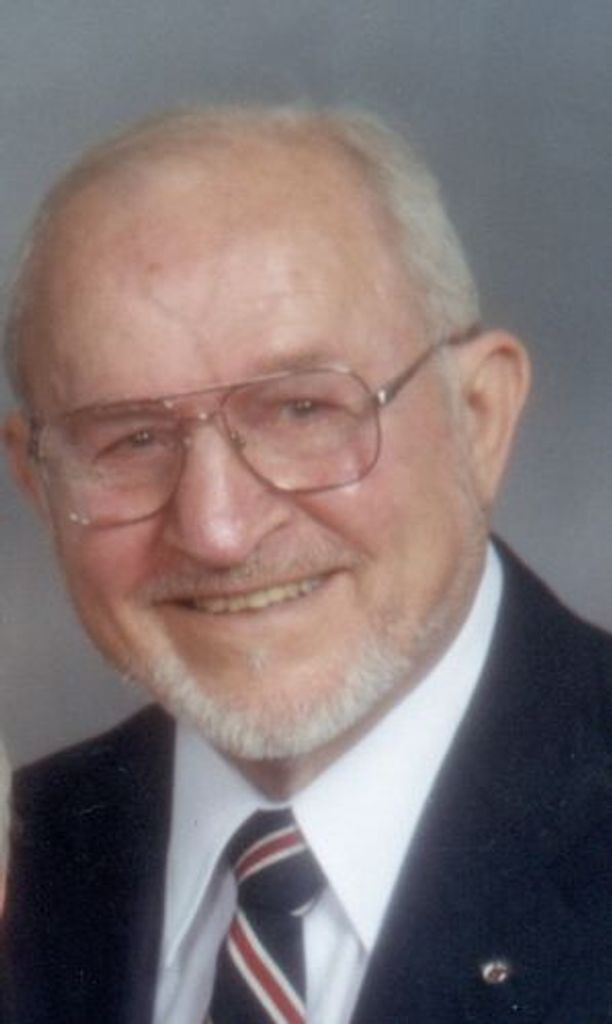 Milton Varsos