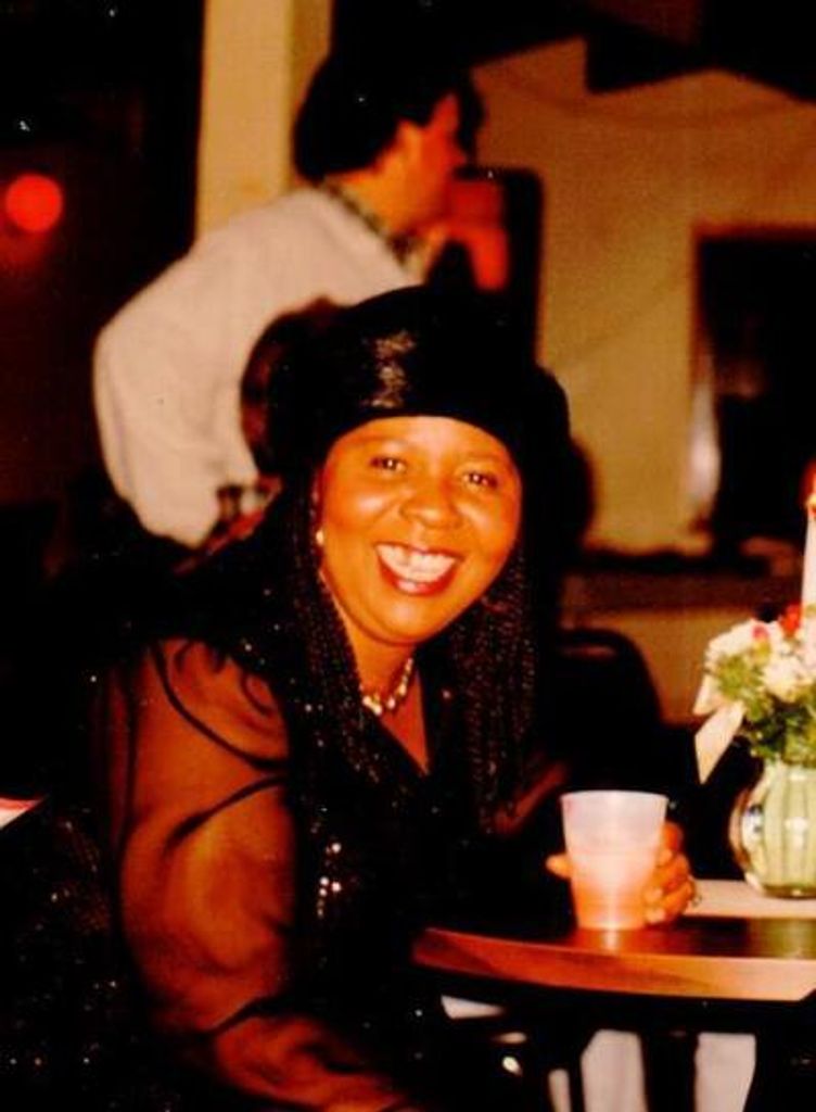 Gina Rachel Whitaker Profile Photo