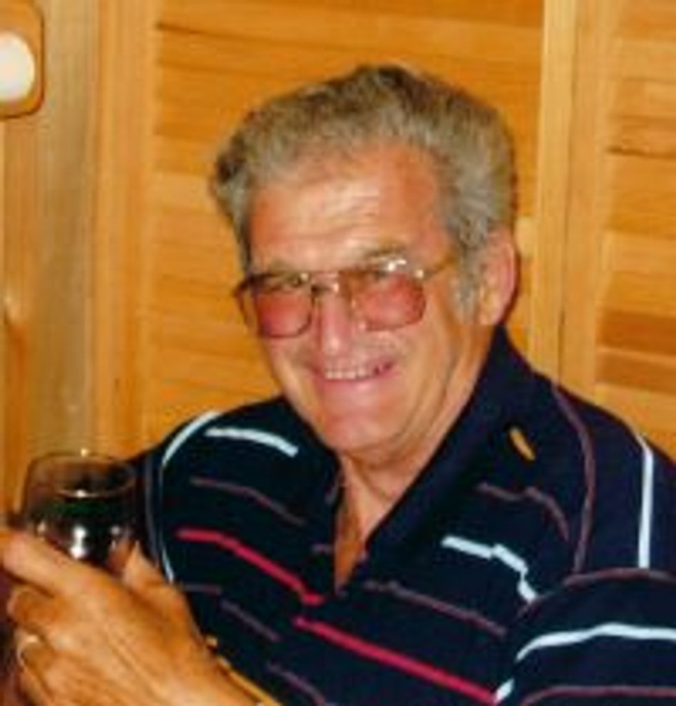 Lyle Velie