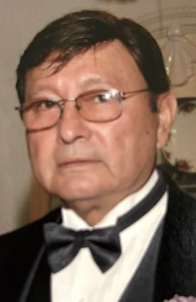 Ernesto Herrera Profile Photo