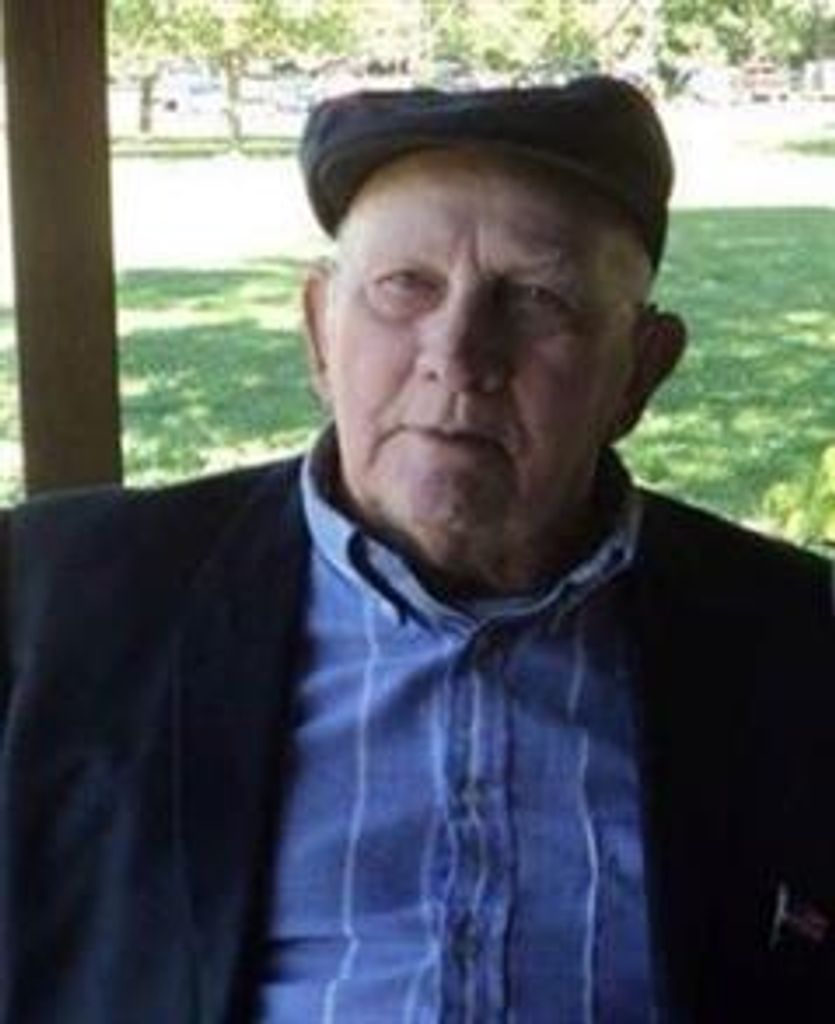 William  Howard Holden Profile Photo