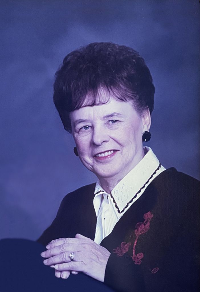 Virginia "Ginny" Lee (Robinson)  Bena