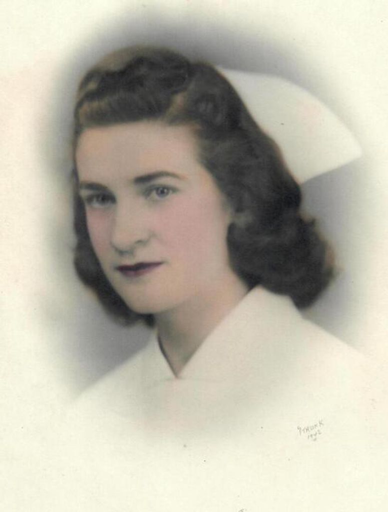 Elizabeth Murray