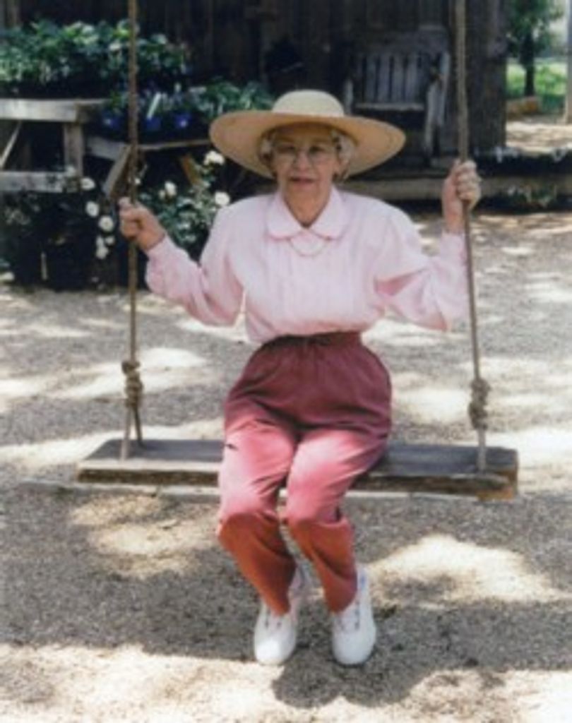 Loretta Rhamy