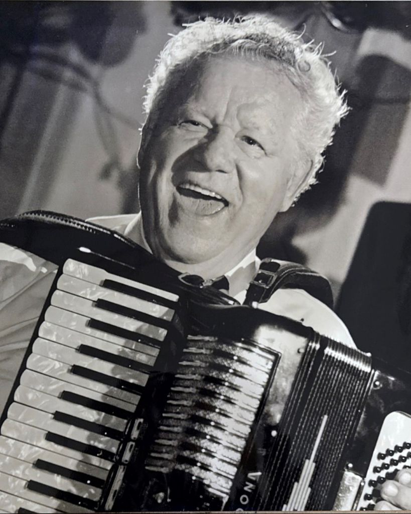 Robert John Gacek Sr. Profile Photo