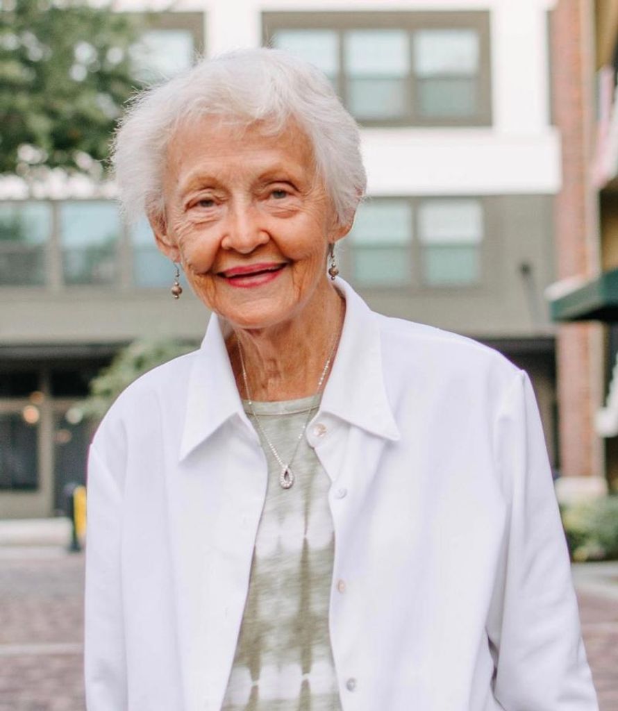 Donna Louise Mckinley Profile Photo
