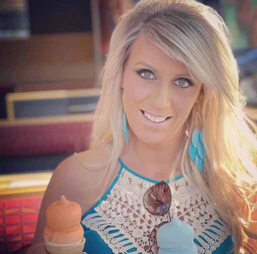 Samantha Coor photo gallery thumbnail 58 of 204