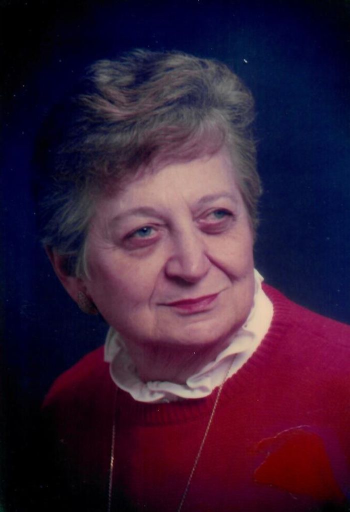 Julia Postol Profile Photo