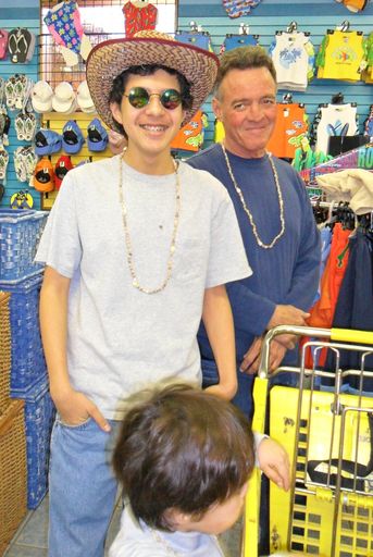 Orlando Oscar Trevino photo gallery thumbnail 77 of 172