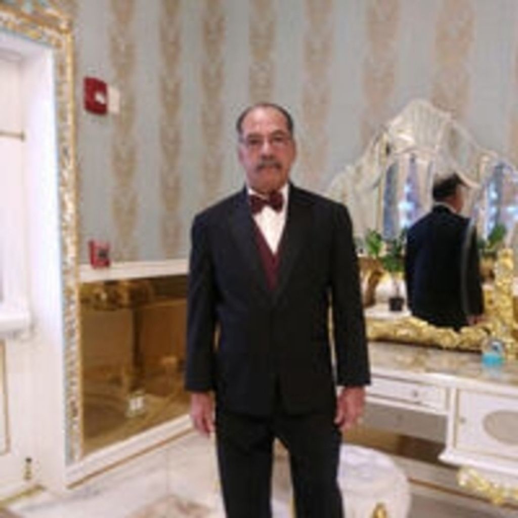 Mr. Alberto Manes