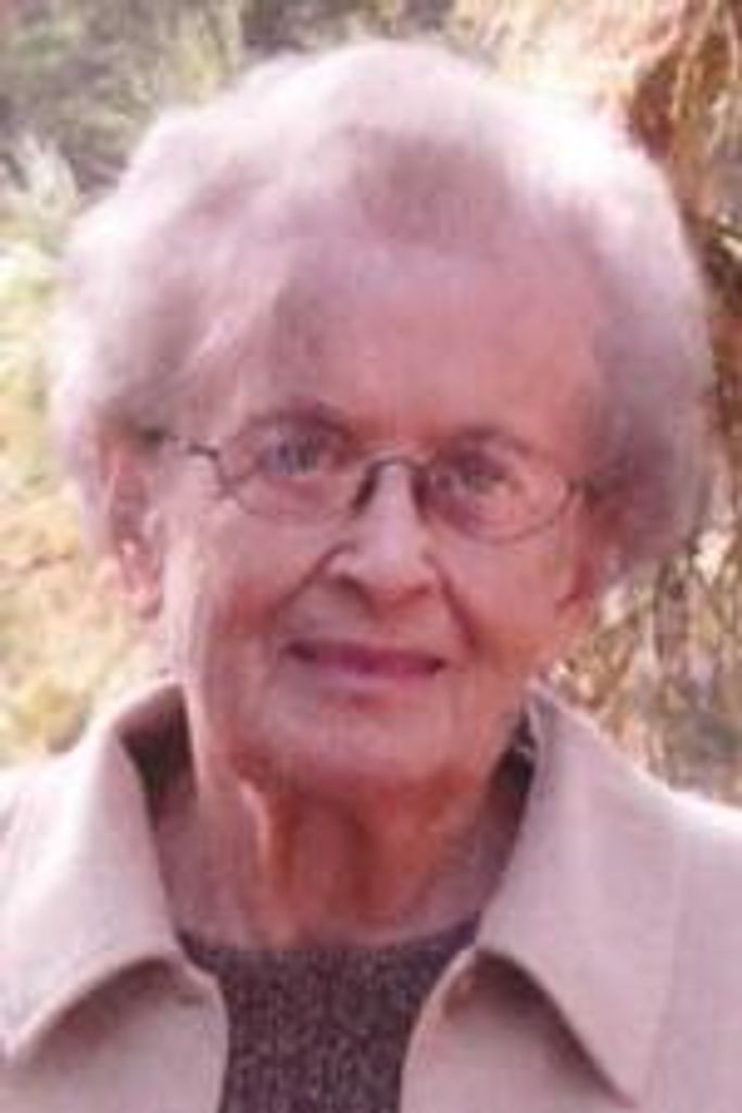 Ellen Opp Profile Photo