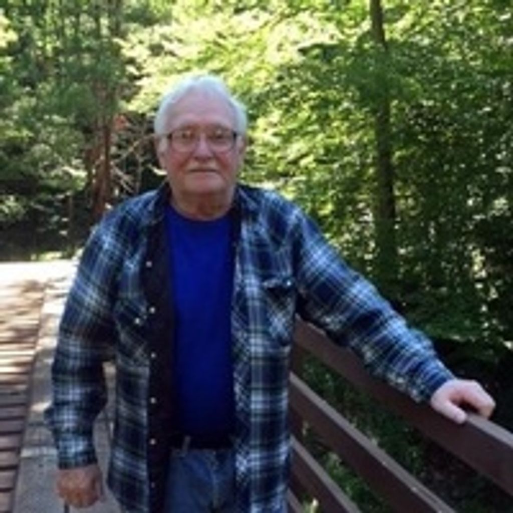 Frank Robert Hauss Sr.