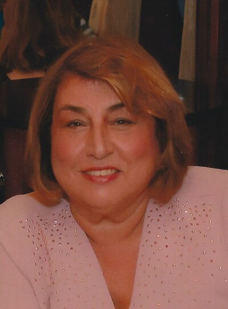 Ana Maria Salvador Profile Photo