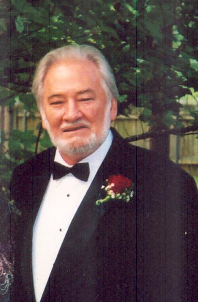 Wayne Mills