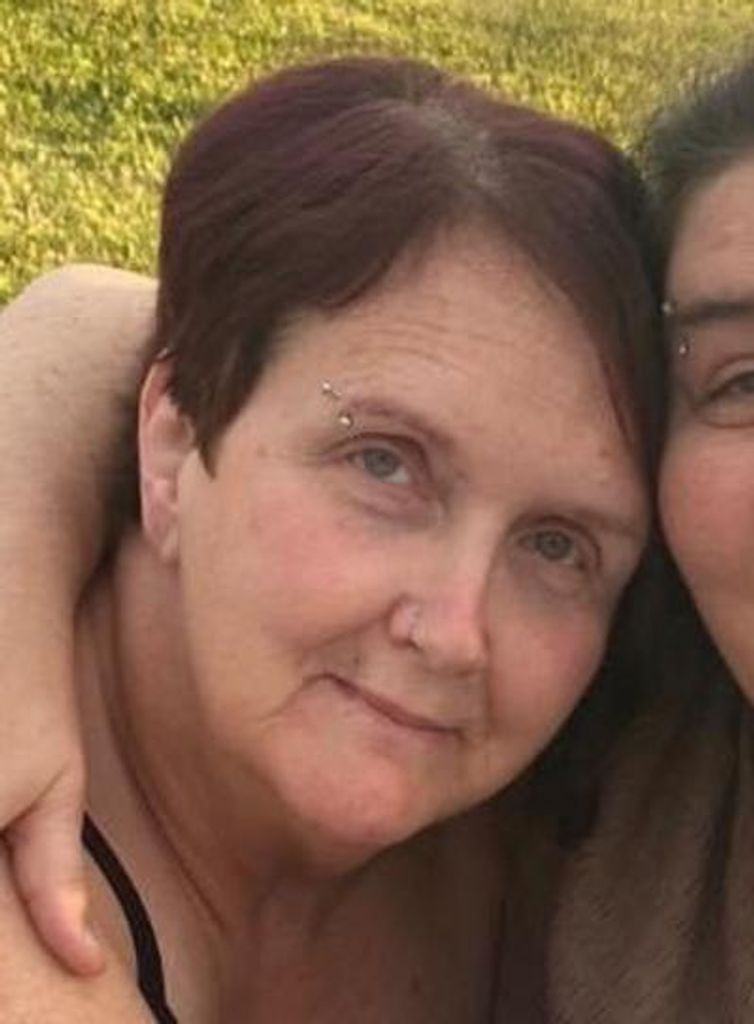 Roxanne Jolene Tucker