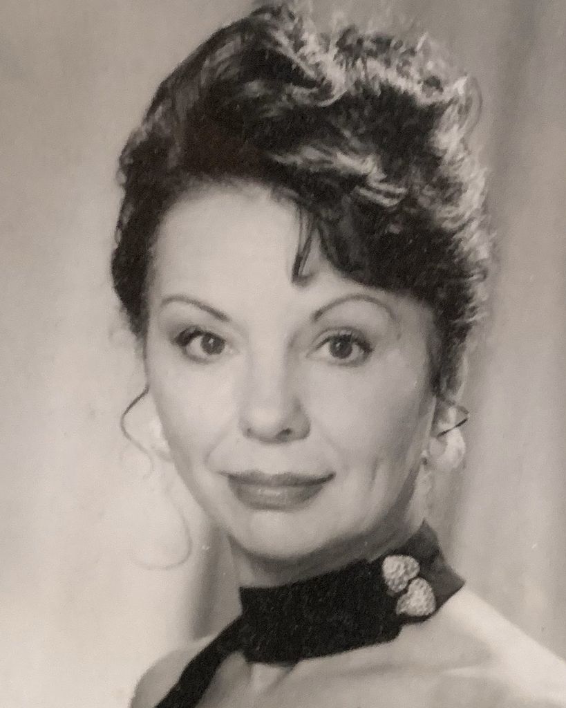 Roseann Longo