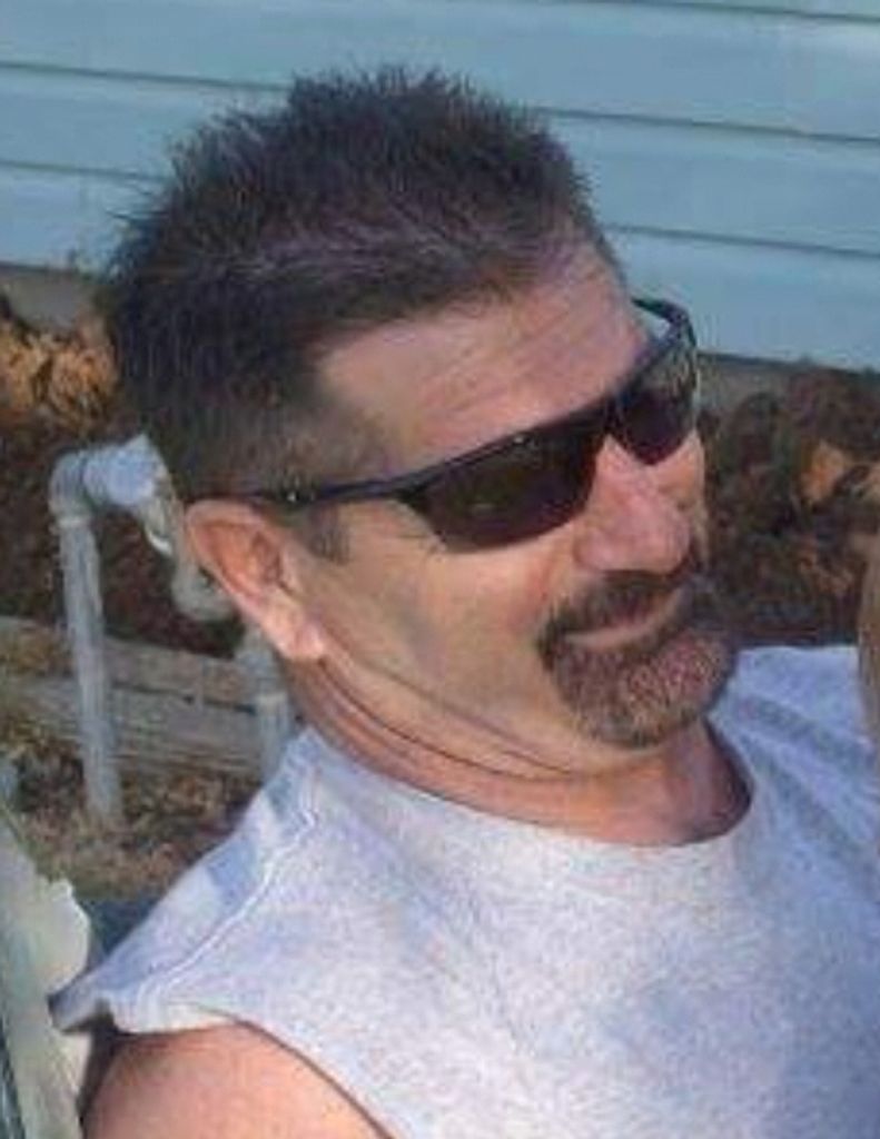 Brett Savage Profile Photo