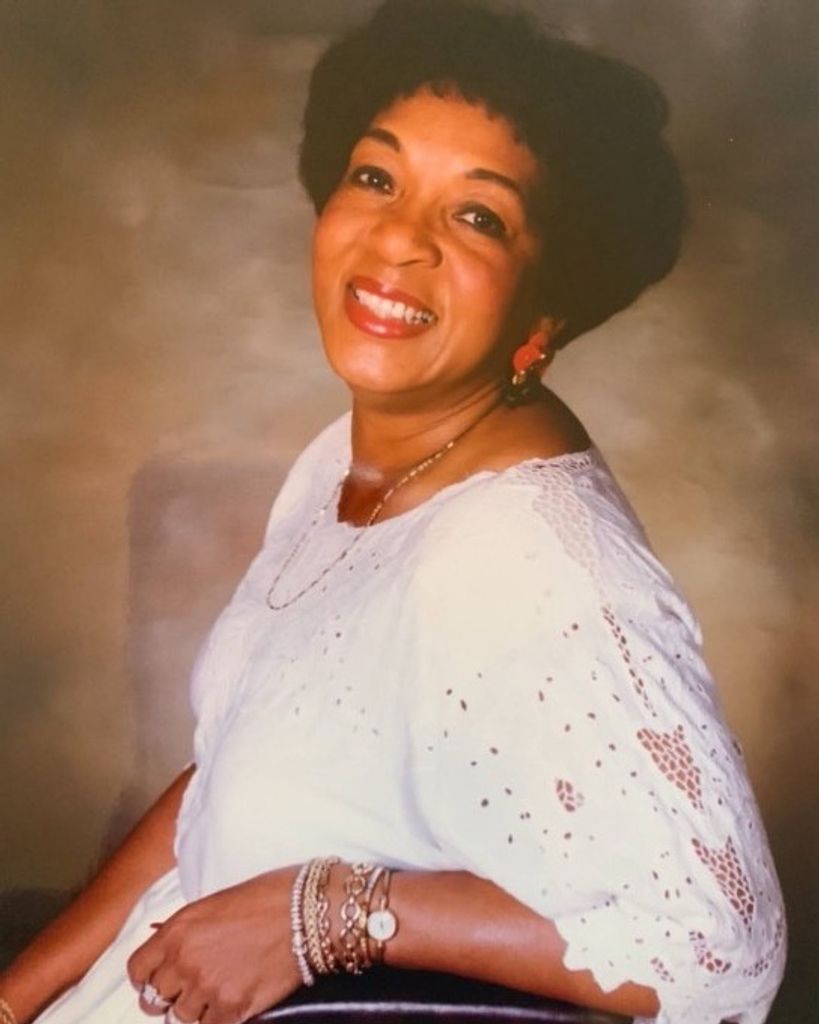Ruby Hollowell Profile Photo