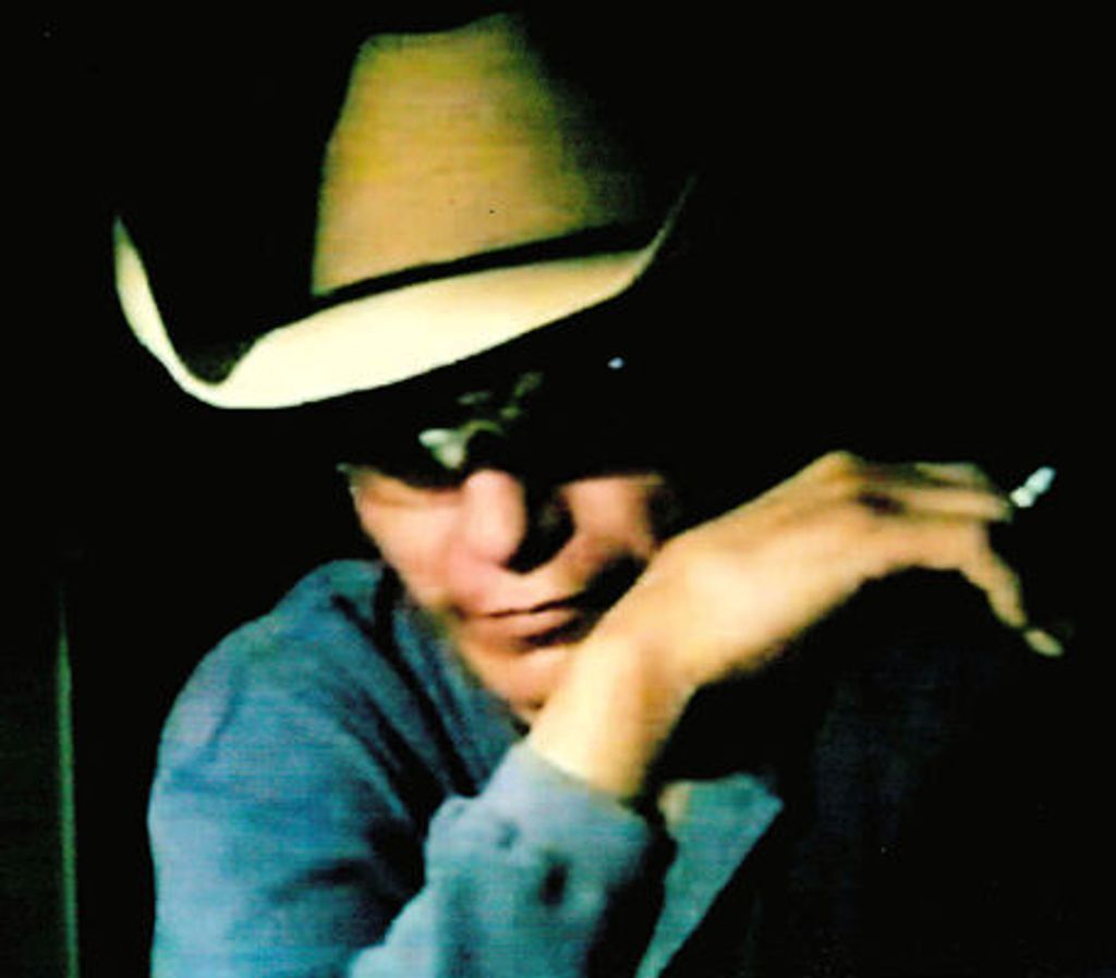 Elton Wade Jennesse Profile Photo