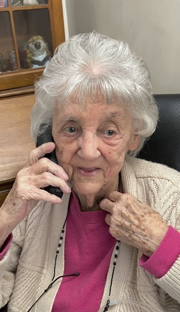 Brenda (Burgess)  Thompson