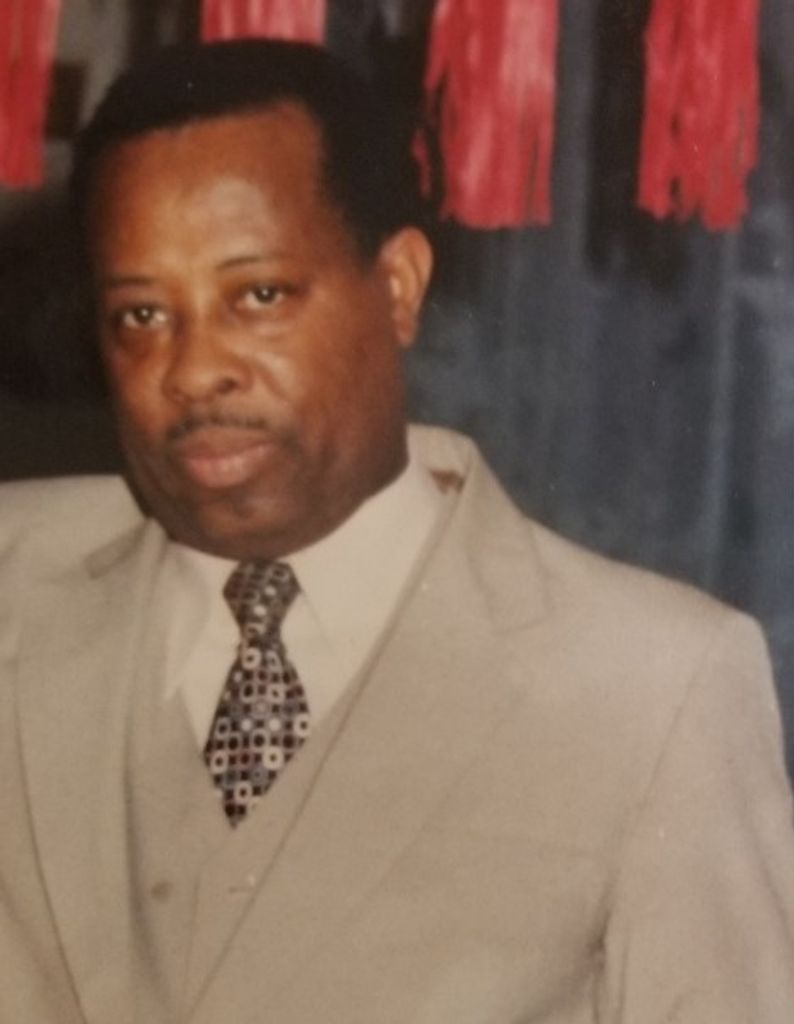 Antonio Philogene Profile Photo
