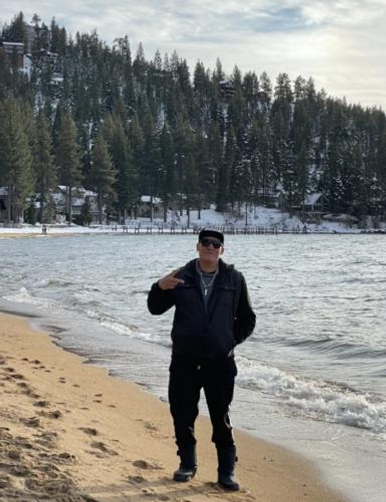 Manuel Sandoval Profile Photo