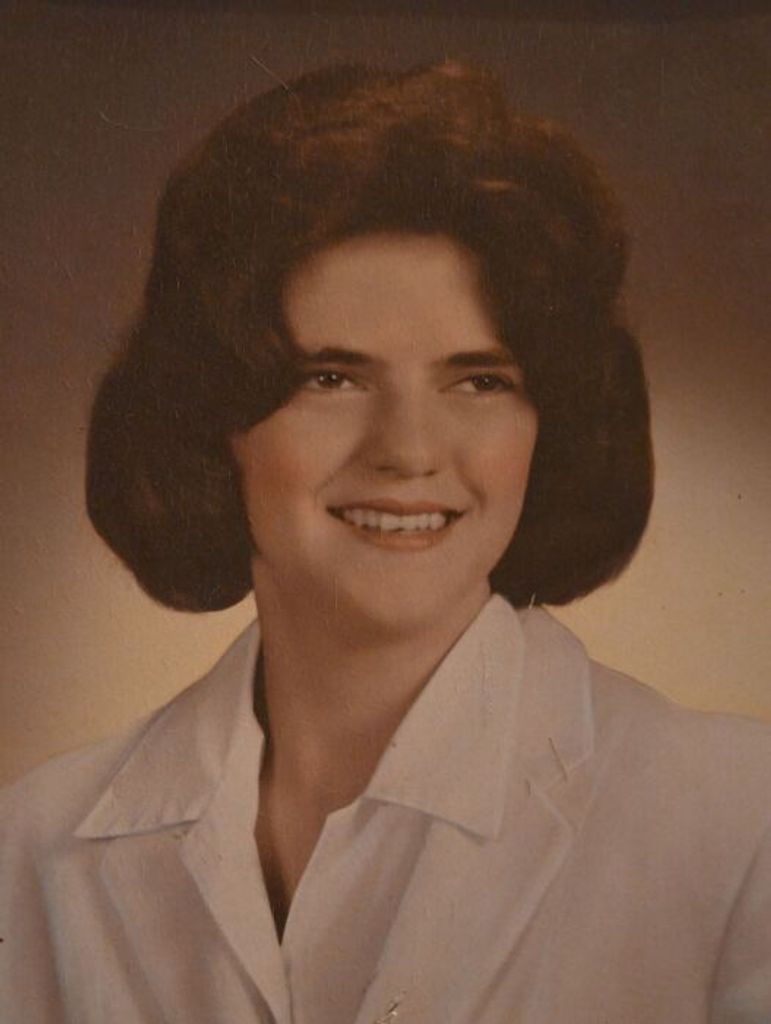 Mildred M. (Leberth)  Traas