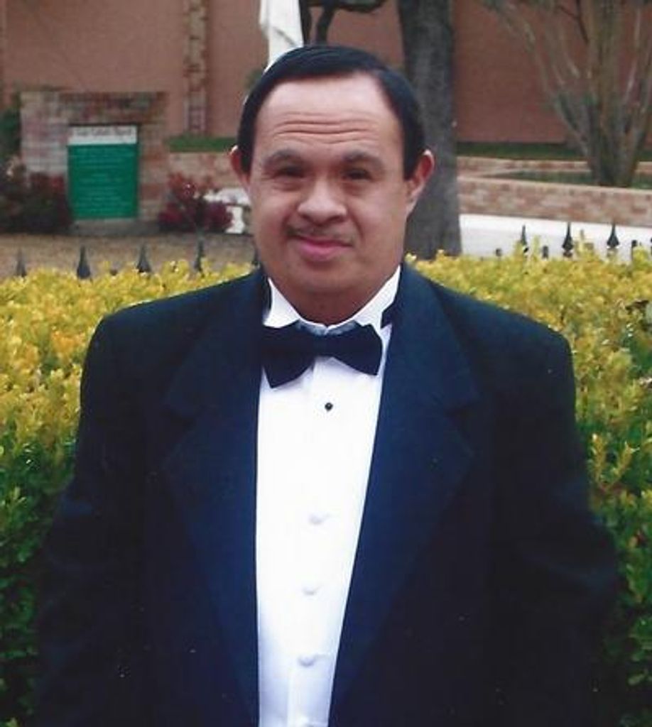 Miguel Gonzalez Profile Photo