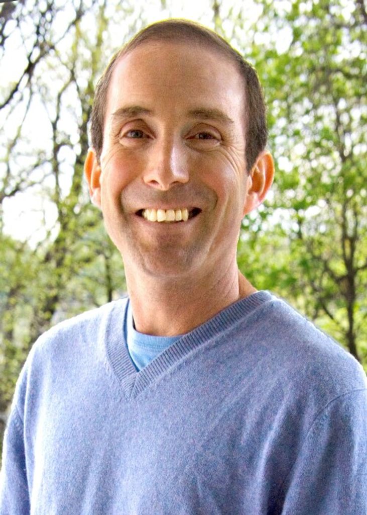 Warren D Kramer