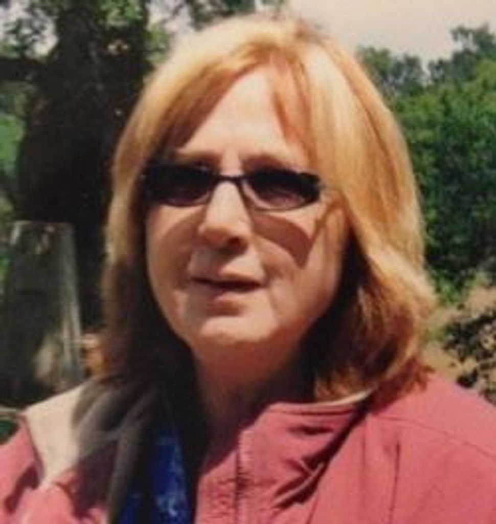 Phyllis M Owen
