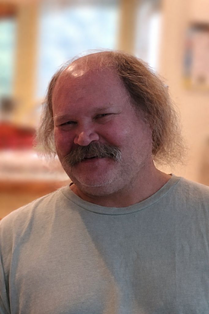 Lance Richard Valcourt