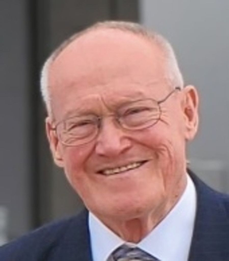 Glade E Giles Profile Photo