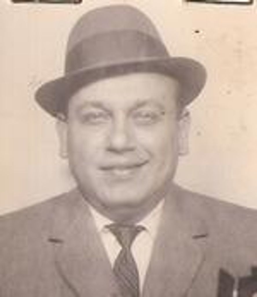 Eli  Lloyd Solock
