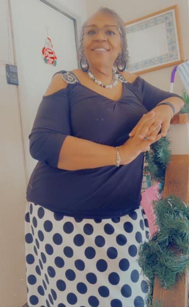 Lashelle - Danie-Mcclain Profile Photo