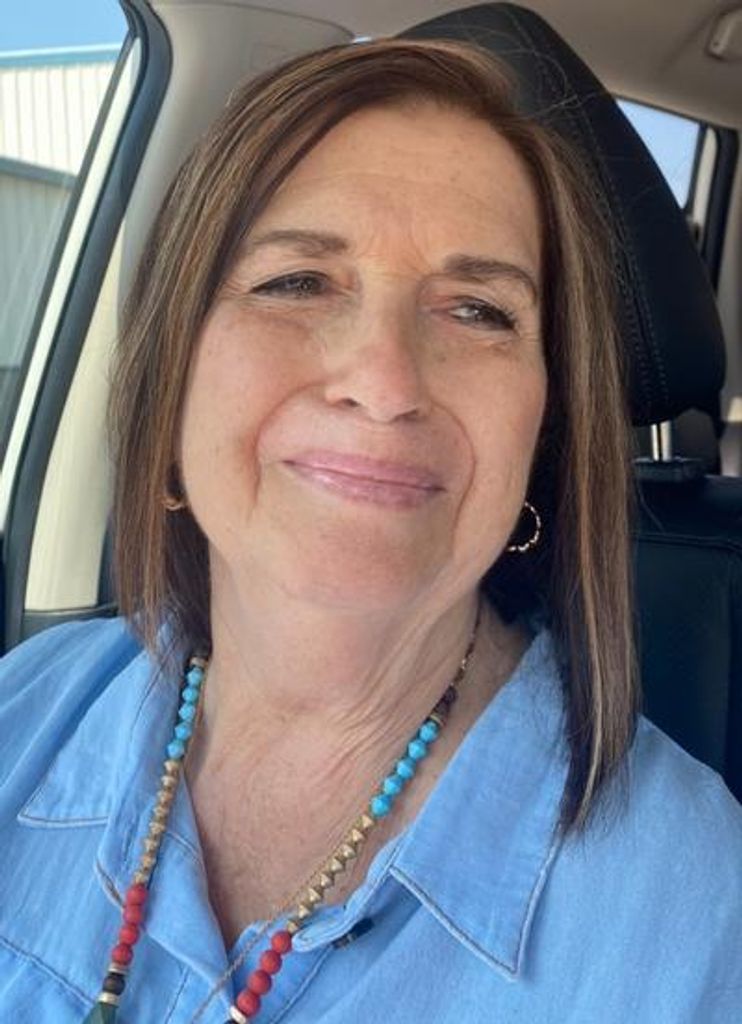 Donna Roberts Smith Profile Photo