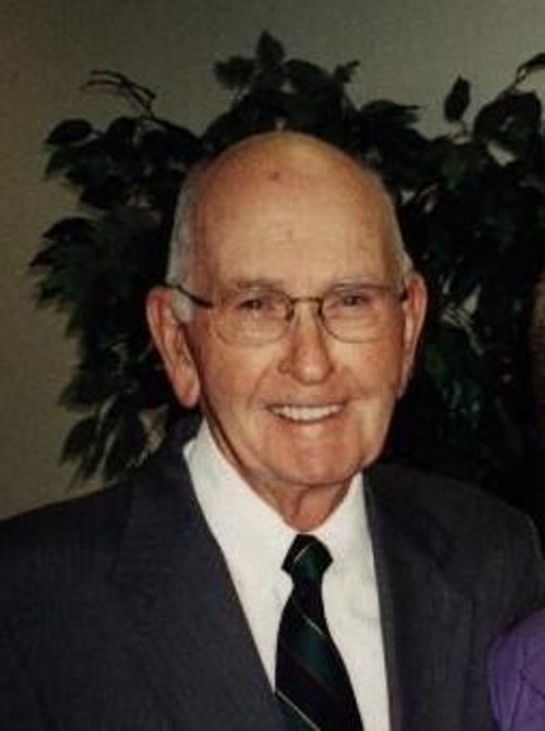 Leslie "Tom" Whisman Profile Photo