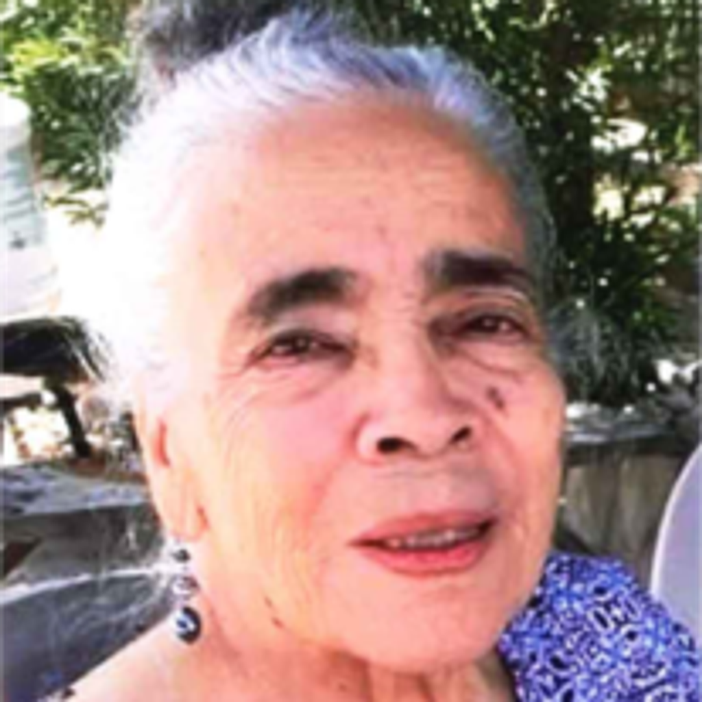 Lilia M. Cruz