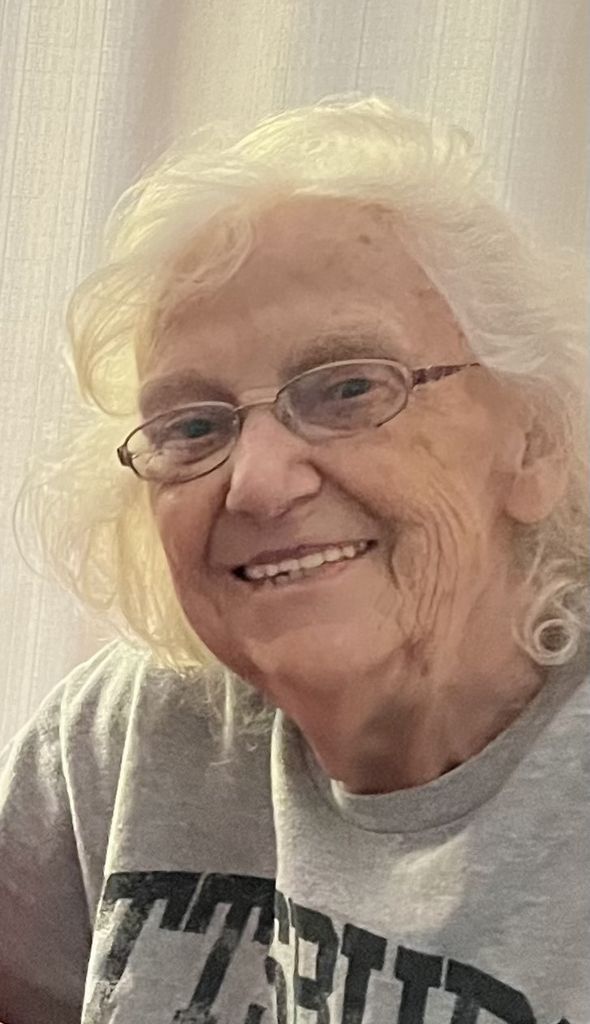 Violet R. Nichols Profile Photo