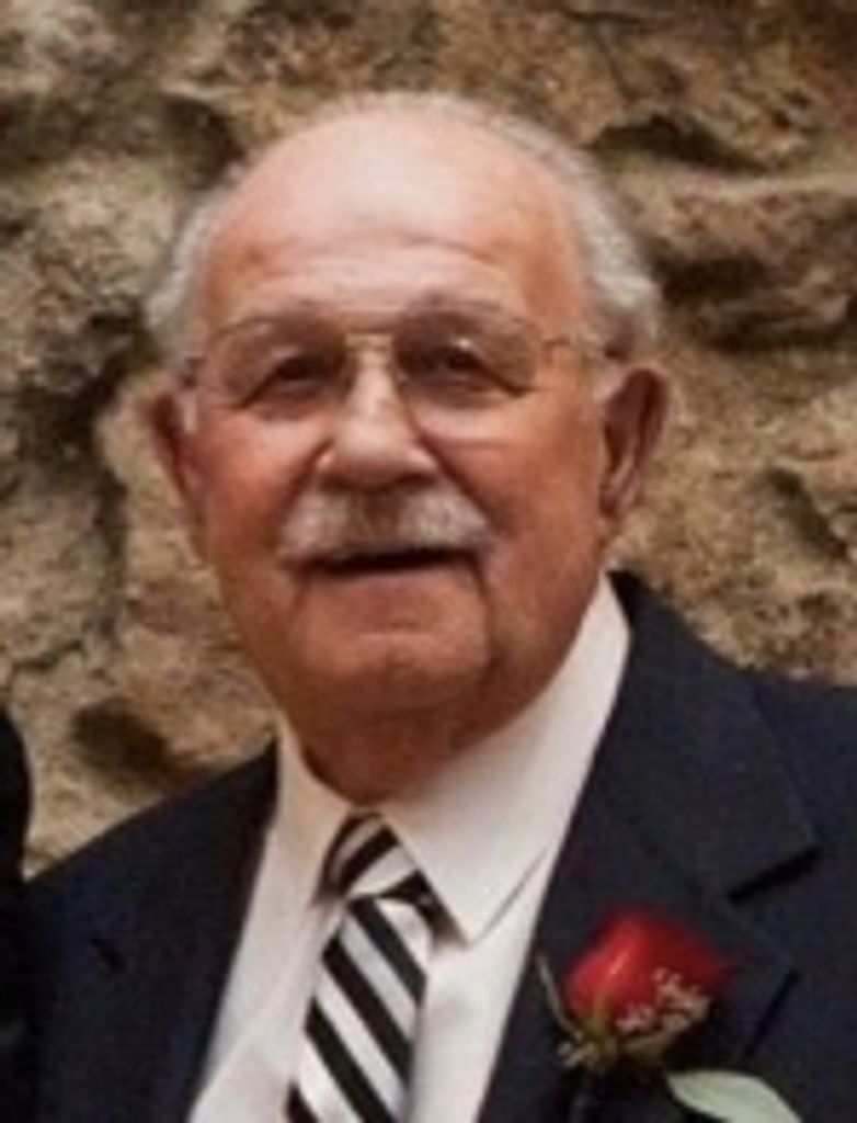 Dick Segura