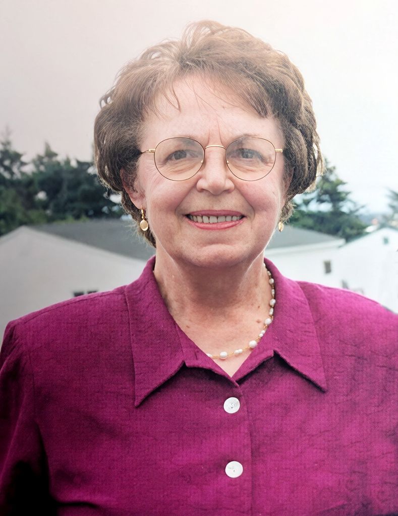 Lois P. Dwelley Profile Photo