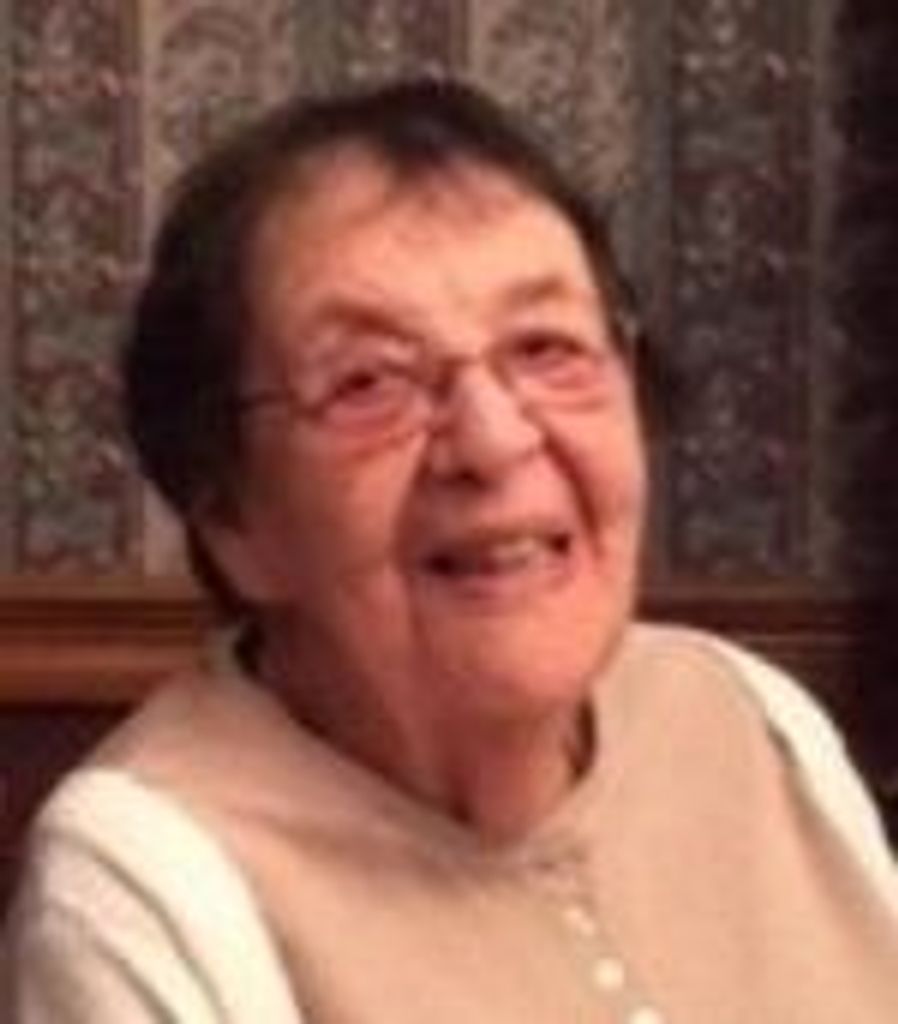 Sallene  Phyllis Reich