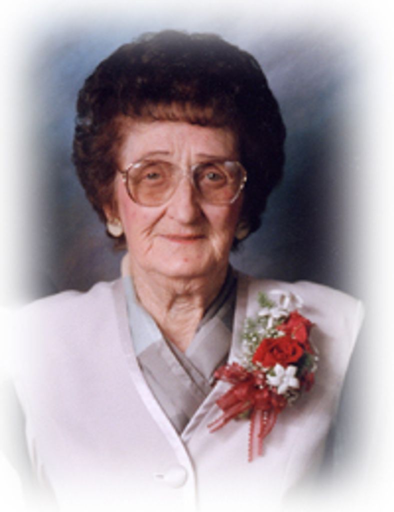 Clara Farwell Profile Photo